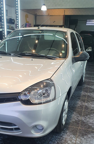 Renault Clio 1.2 Mío Authentique Pack Look 2014
