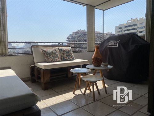 Departamento En Venta De 4 Dorm. En Las Condes