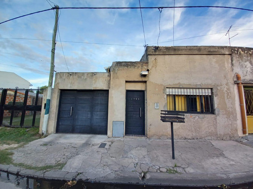 Imagen 1 de 20 de Casa En Venta En La Plata Calle 76 E/ 30 Y 31 - Dacal Bienes Raices