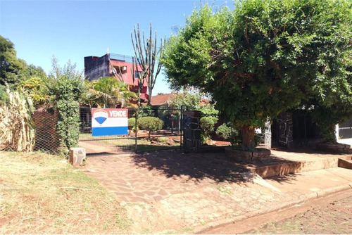 Vendo Casa En El Barrio San Juan: 4 Habitaciones Y 2 Baño.