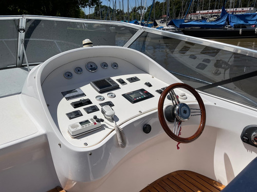 Crucero Aqualum 31 Mercruiser 350 Hp Pata Bravo Iii