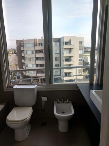 Imagen 8 de 19 de Departamento - Del Lago Condominium