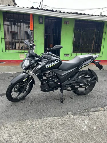 Akt Cr4 Modelo 2025 150 Cc 3,600 Km Soat Hasta Julio 2025