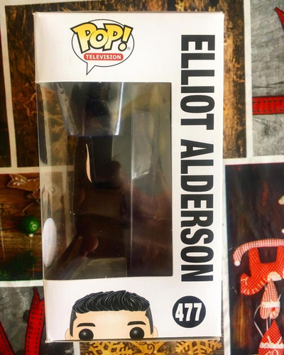 Funko Pop Elliot Alderson Chase #477 Serie Mr. Robot (Usado)