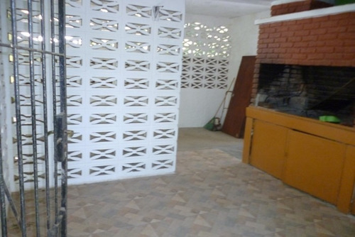 Imagen 10 de 14 de Venta Casa De 2 Dormitorios + 2 Baños + Barbacoa. Apta Banco