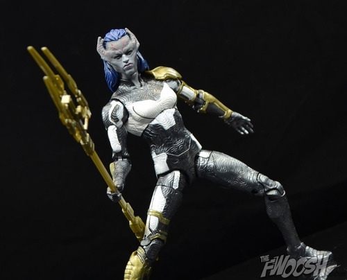 Figura Proxima Midnight - Infinite War - Marvel Legends Mcu (Usado)