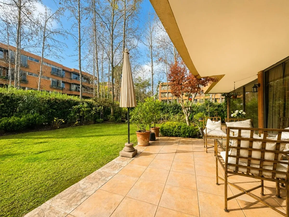 Imagen 5 de 16 de Con Gran Jardín, Orientación Norte Y Estupenda Ubicación