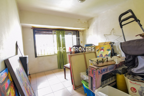 Casa En Venta En Castelar