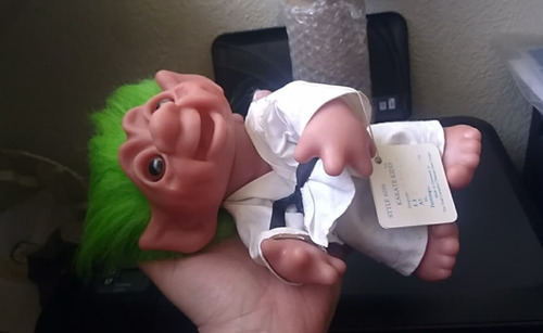 1985 Dam Denmark Norfin Troll Green Hair Karate Kidd 26 Cms (Usado)