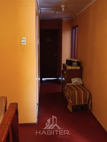 Casa En Venta De 4 Dorm. En Independencia,mirador Viejo