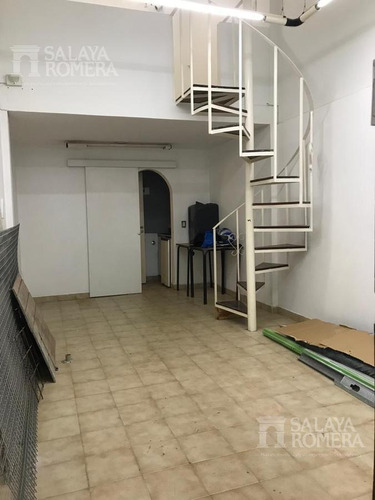 Imagen 2 de 7 de Local En Galeria Los Tilos A Mts De Av. Maipu - Olivos