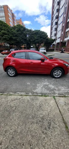Mazda 2 TOURING AT 1.5
