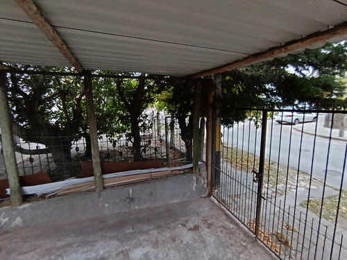 Venta De Casa 2 Dormitorios En Sayago