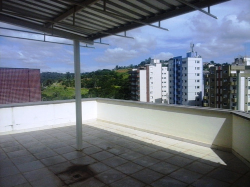 Imagem 15 de 15 de Cobertura Triplex, 2 Quartos Com Suite No Centro / Viçosa-mg. - 5400