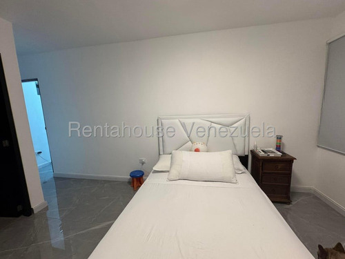 Encantadora Casa En Venta El Cafetal Rah Mls25-22537