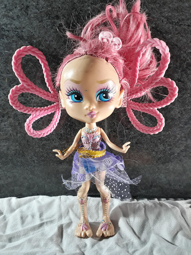Juguete Duende Shimmer Barbie Fairytopia Magia Del Arcoíris (Usado)