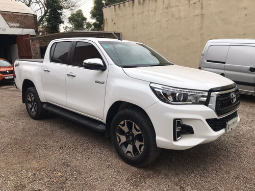 Imagen 3 de 10 de Toyota Hilux 2.8 Cd Srx 177cv 4x4 At - Línea 2020