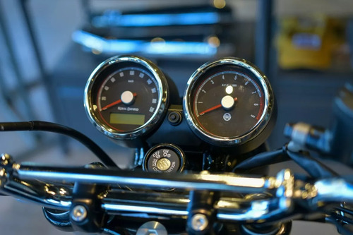 Interceptor 650 - Black Ray Negra - Financiada