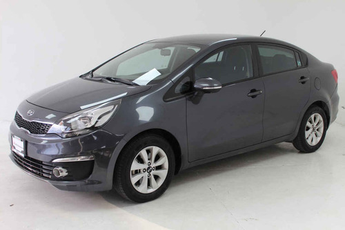 Imagen 2 de 14 de Kia Kia Rio Sedan 2017 4 Cilindros