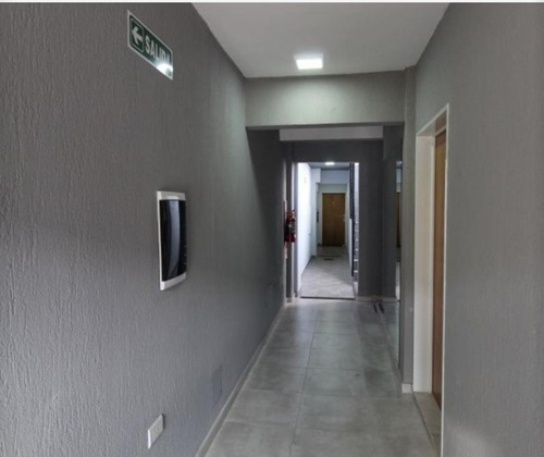 Imagen 2 de 13 de Departamento De 2 Ambientes En Planta Baja En Venta - San Justo