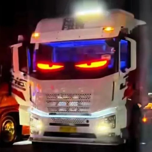 2 Luces Led Usb Con Forma De Ojos De Diablo Para Coches