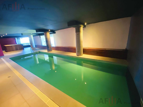 Venta Departamento 4 Dormitorios Piscina Rambla- Malvín