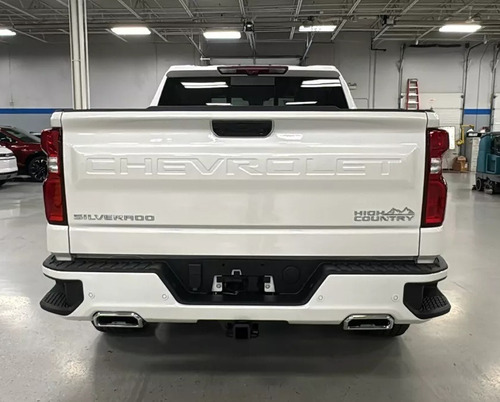 Chevrolet Silverado 5.3 V8 High Country