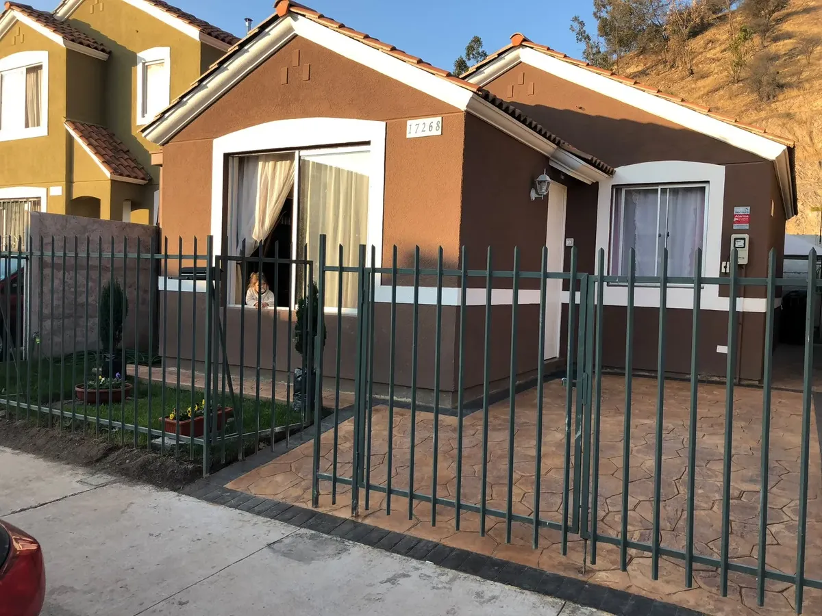 Imagen 1 de 15 de Se Vende Casa En Barrio Residencial Faldeos De Nos