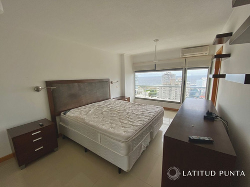 Imagen 18 de 30 de Piso Alto En Roosevelt, Torre Marigot, 3 Dormitorios