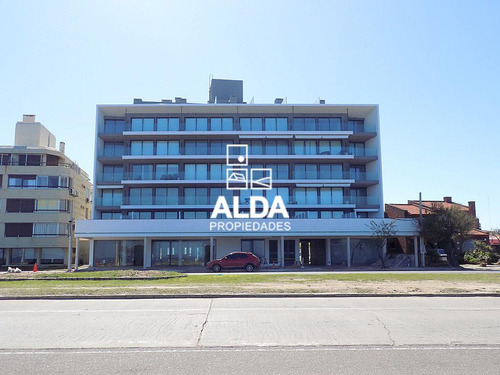 Apartamento Beaulieu Piriápolis 2 Dorms Venta Ap102023