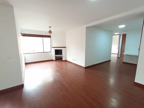 Espectacular Apartamento Con Espacios Amplios