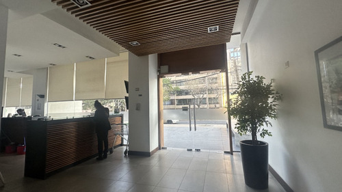 Excelente Conectividad - Metro Manquehue