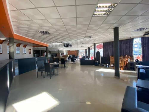 Imagen 5 de 12 de Importate Local Comercial En Alquiler A Metros De Nordelta