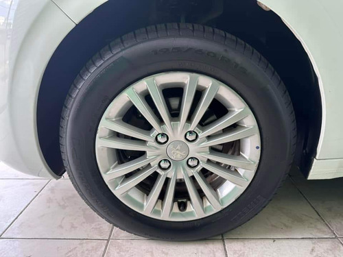 Peugeot 208 1.6 16v Allure Flex Aut. 5p
