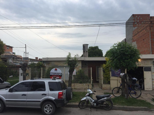 Imagen 4 de 17 de Casa En Venta, Felipe Boero 650, Belén De Escobar