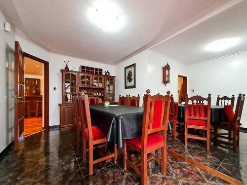 Imagen 12 de 30 de Casa En Venta De 3 Dormitorios En La Plata.