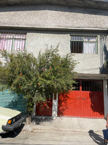 Propiedad De 4 Departamentos Y 1 Accesoria En Ejidos De San Andrés, Ecatepec Edo Mex