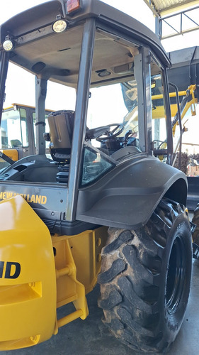 Carregadeira New Holland B110b 2020 4x4 Caç.1m3 7.2t.1º Dono