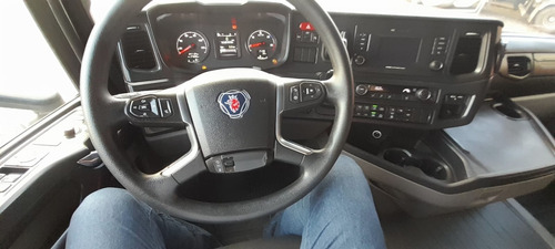 Scania R450 A6x2 2022/2023