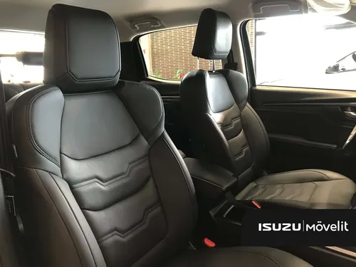 Isuzu Pickup Adventure