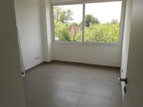 Imagen 8 de 14 de Venta Departamento Alumni Terraza Propia Parrilla Pileta