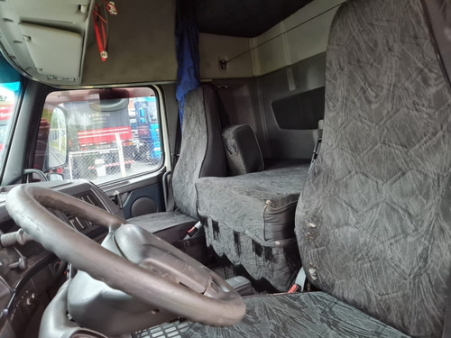 Imagem 13 de 19 de Volvo Fh 460 6x2 Trucado Ano 13 Globetrotter Susp Molas Aut