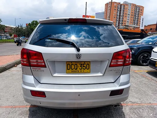 Dodge Journey 2.7 Sxt