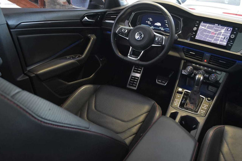 Volkswagen Vento 2.0 Gli - Car Cash