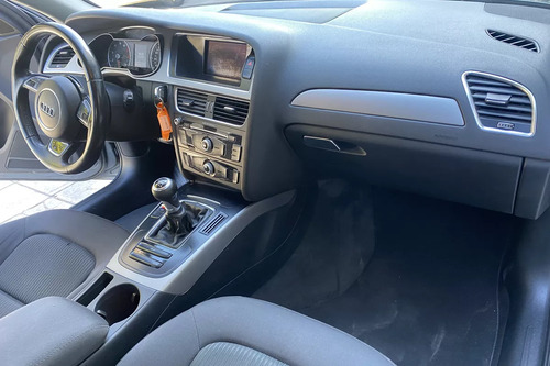 Audi A4 1.8 Attraction Tfsi 170cv