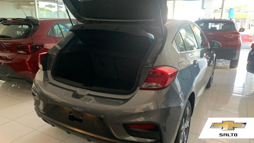 Imagen 4 de 10 de Chevrolet Cruze Cruze 5 Premier Hatchback 1.4 2023 0km