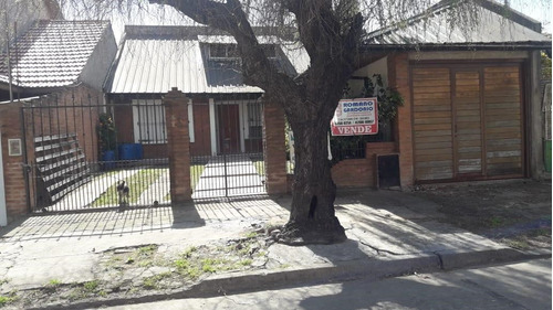 Casa  En Venta Ubicado En Quilmes Oeste, Quilmes, G.b.a. Zona Sur