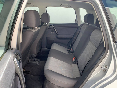 Imagem 9 de 12 de Volkswagen Polo 1.6 Mi 8v Flex 4p Manual