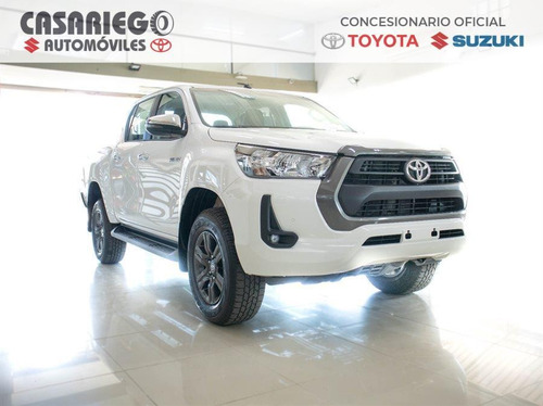 Toyota Hilux Sr 4x2 Nafta 2.7 2021 0km