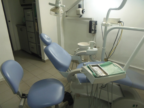 Imagen 8 de 9 de Consultorio Odontologico En Valencia Para Alquiler O Venta